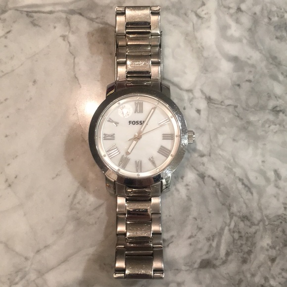 Fossil Silver Watch - Picture 4 of 4